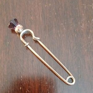 Silver Plated Scottish  Purple Thistle Kilt Gem